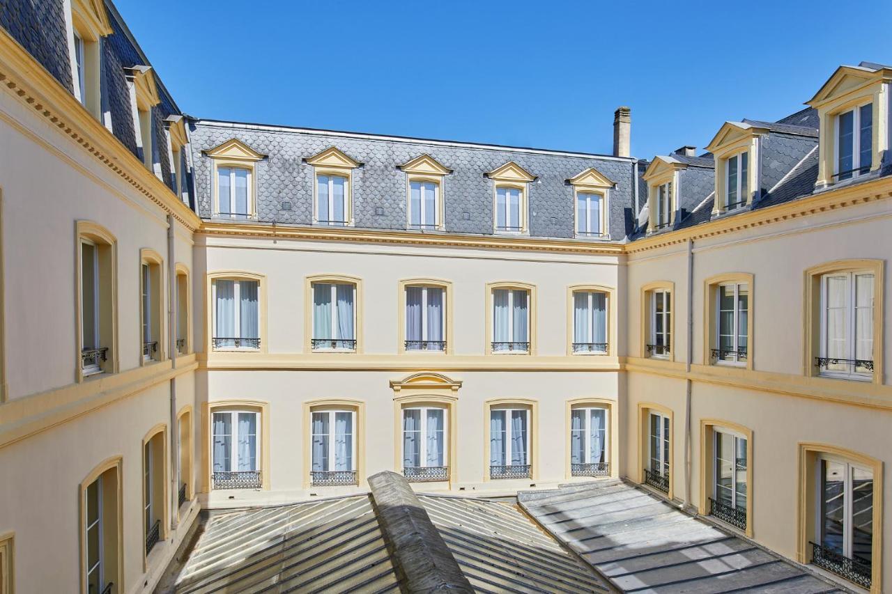 Hotel Mercure Grand Centre Cathédrale 4*
