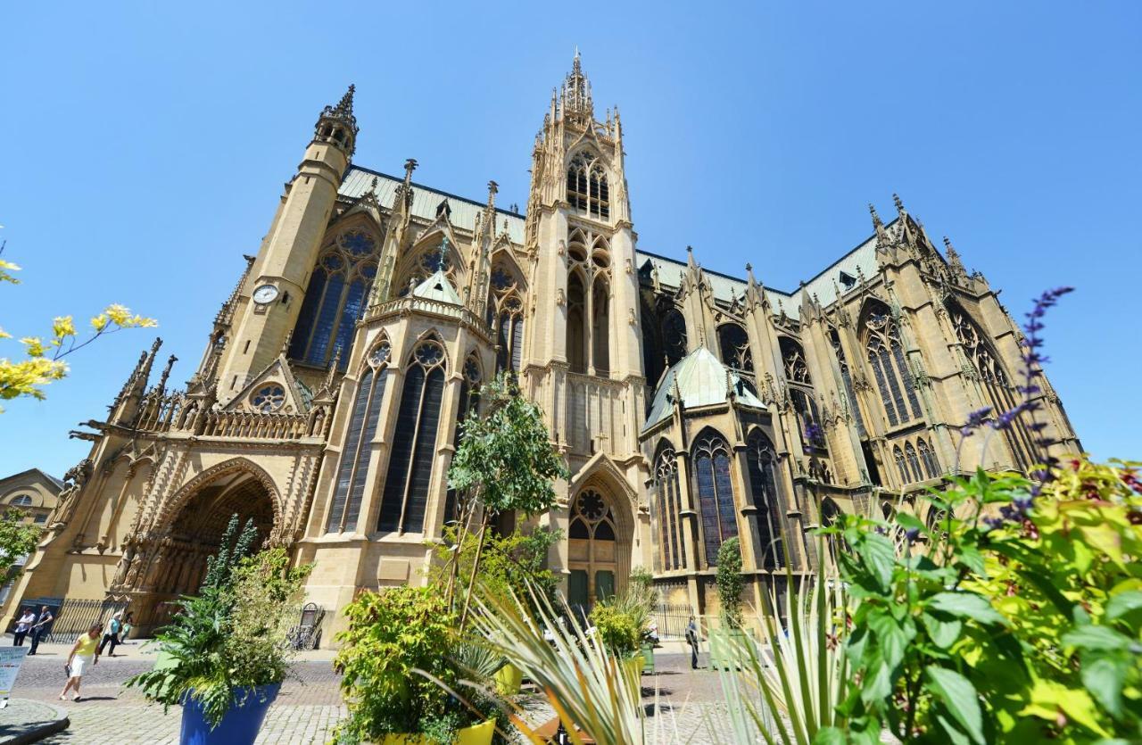 Hotel Mercure Grand Centre Cathédrale 4*